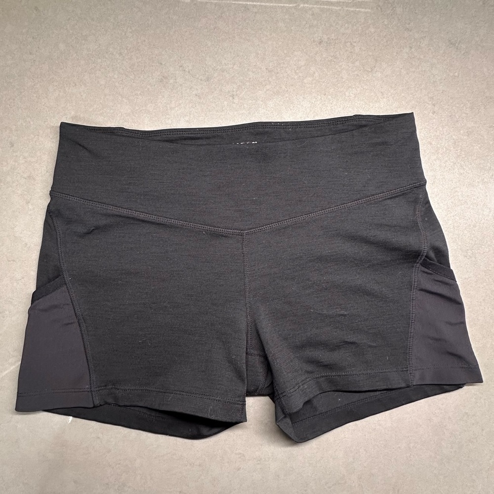 Manduka yoga shorts